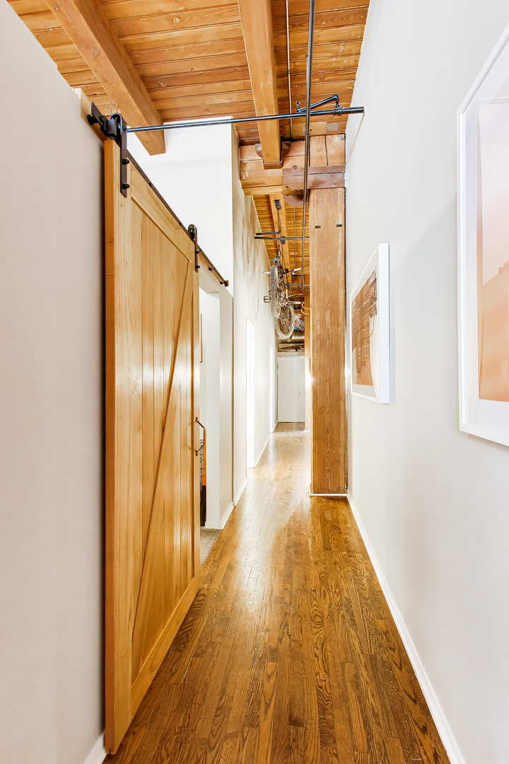 1250 West Van Buren Street, Unit 1A Chicago, IL 60607 - Photo 8 of 29