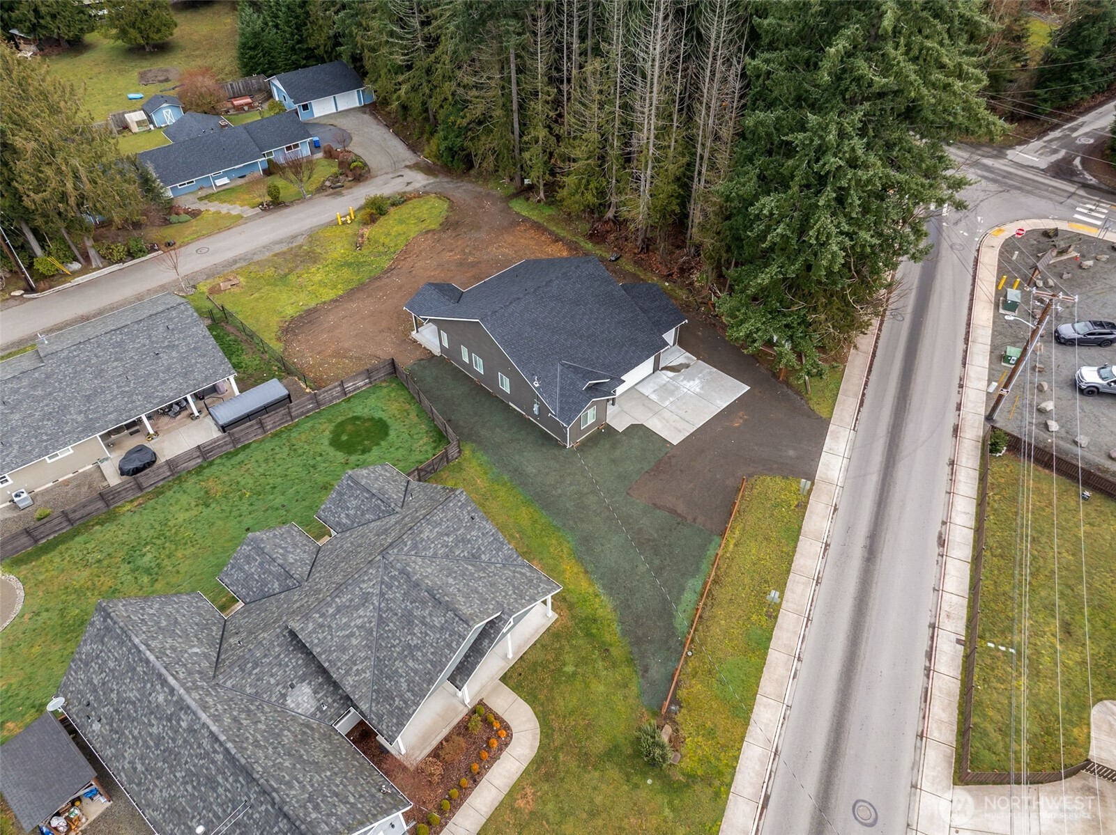 401 Pershing Avenue Carbonado, WA 98323 - Photo 37 of 38 an aerial view of a house with a swimming pool