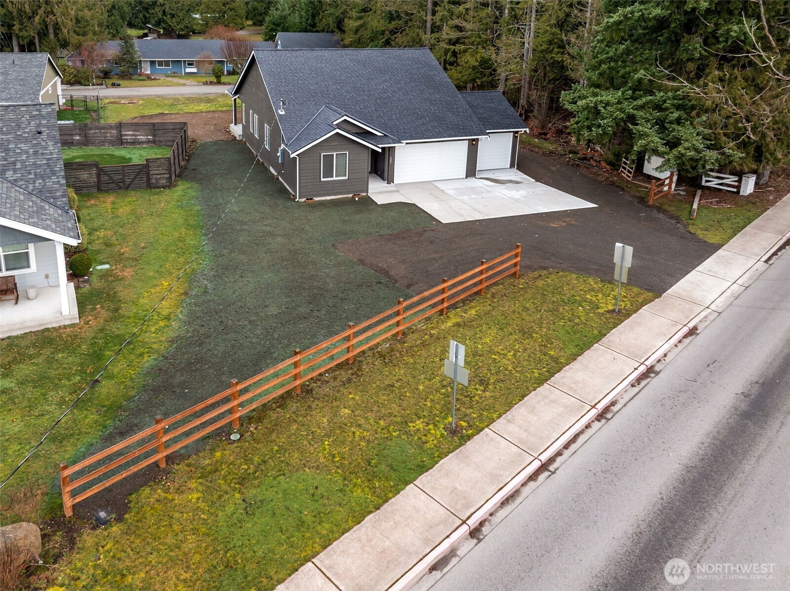 401 Pershing Avenue Carbonado, WA 98323 - Photo 38 of 38 a view of a pool with a patio
