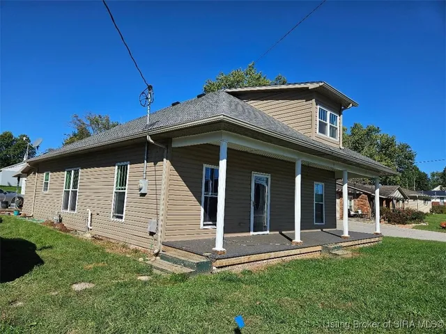 $1,500 | 604 North Shelby Street, Salem, IN 47167