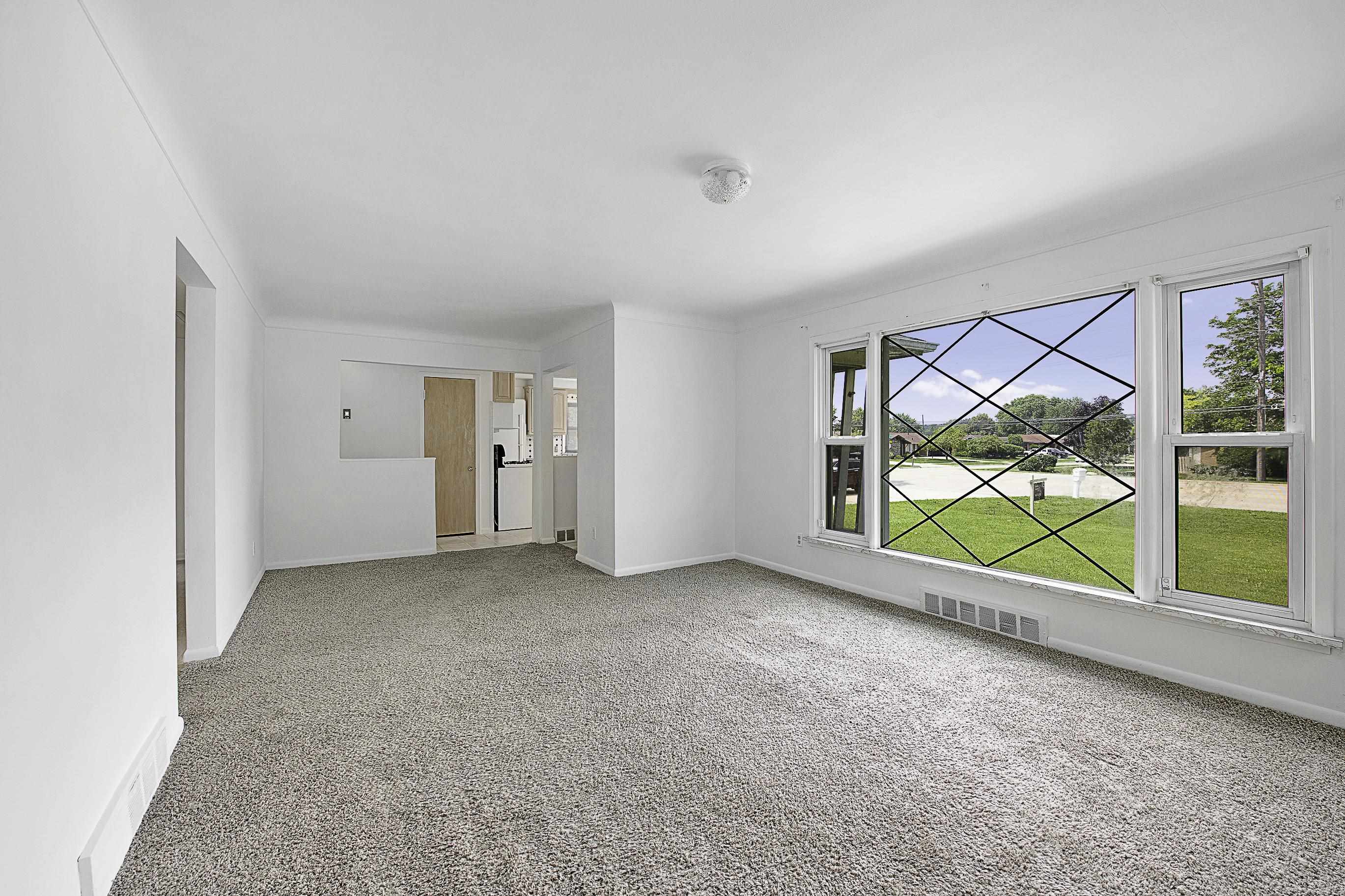 36064 Garfield Road Clinton Township, MI 48035 - Photo 23 of 42 50113285-22.JPG