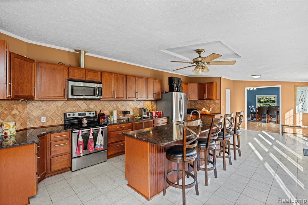 8460 Fish Lake Road Holly, MI 48442 - Photo 12 of 47