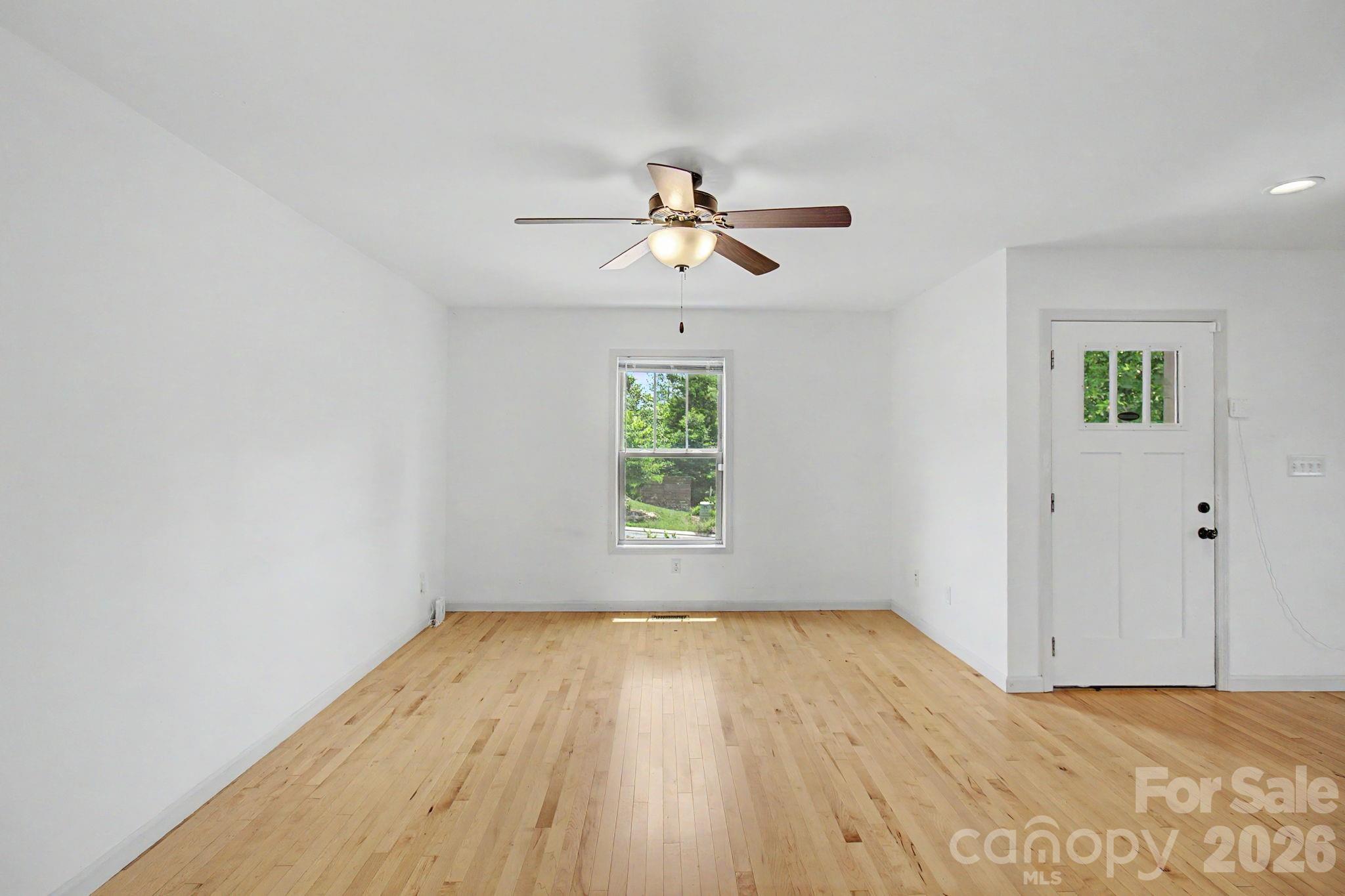 31 Yarrow Meadow Road Weaverville, NC 28787 - Photo 9 of 48