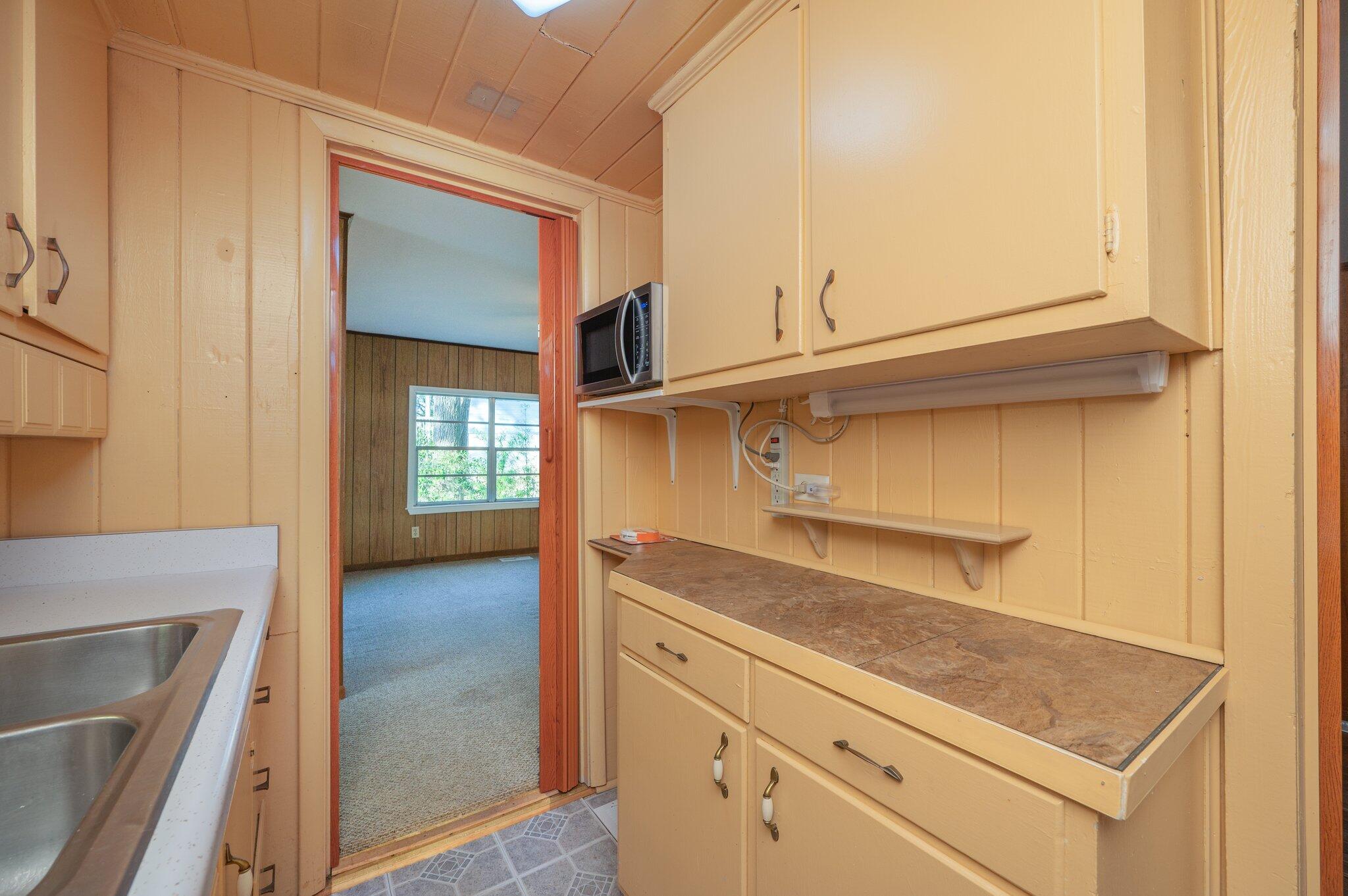 261 Squirrel Road DeFuniak Springs, FL 32433 - Photo 16 of 68 19-web-or-mls-261-squirrel-rd