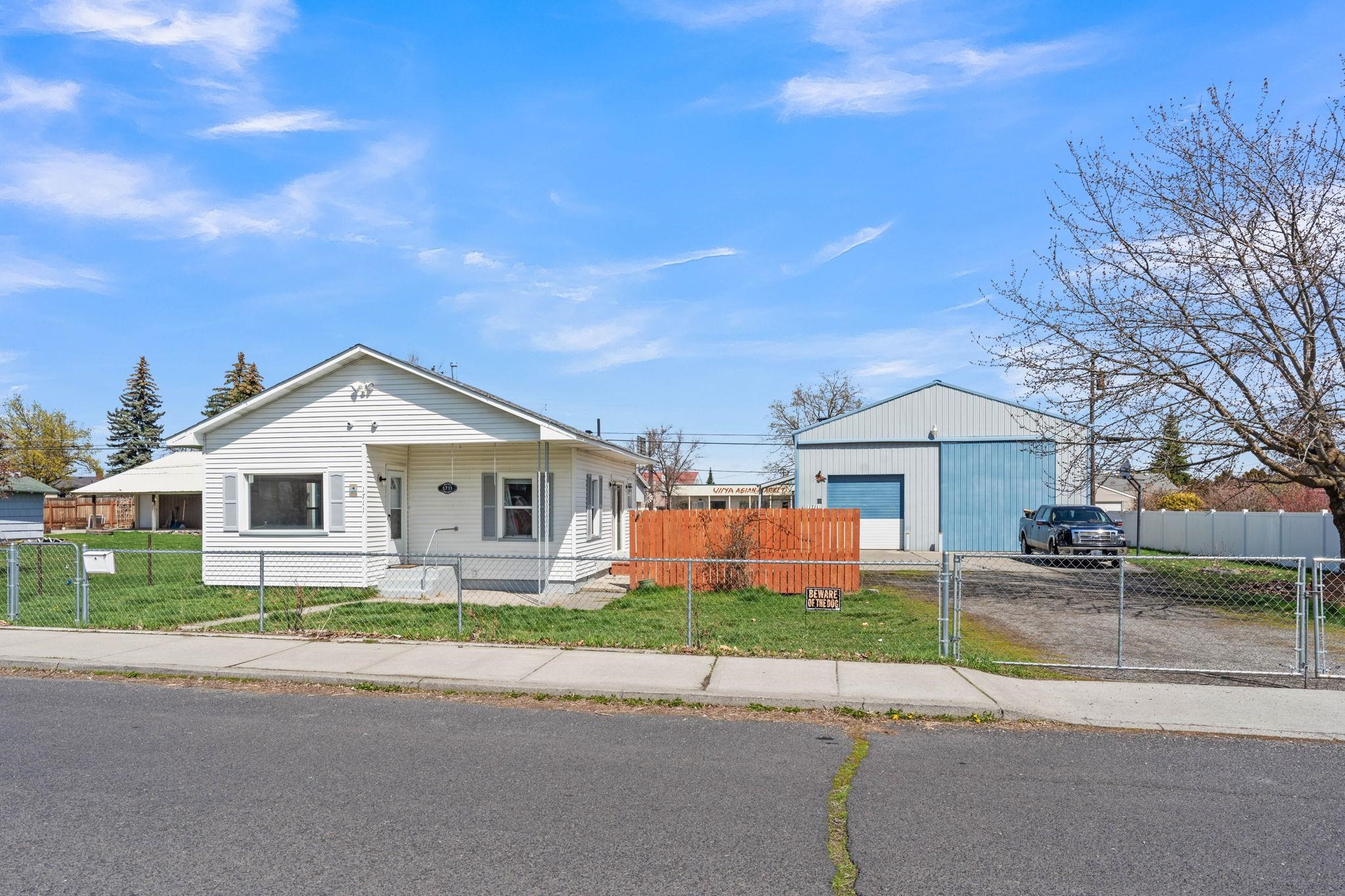 1711 East Decatur Avenue Spokane, WA 99208 - Photo 2 of 27 Gallery Image 2