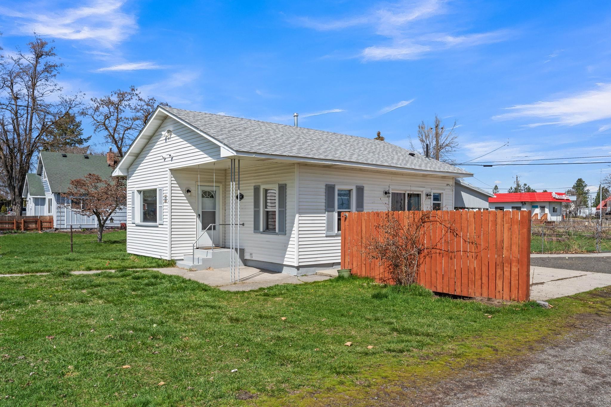 1711 East Decatur Avenue Spokane, WA 99208 - Photo 4 of 27 Gallery Image 4