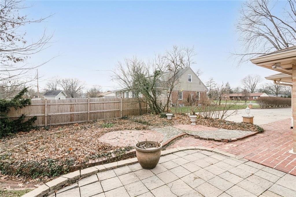 6447 Breamore Road Indianapolis, IN 46220 - Photo 31 of 32