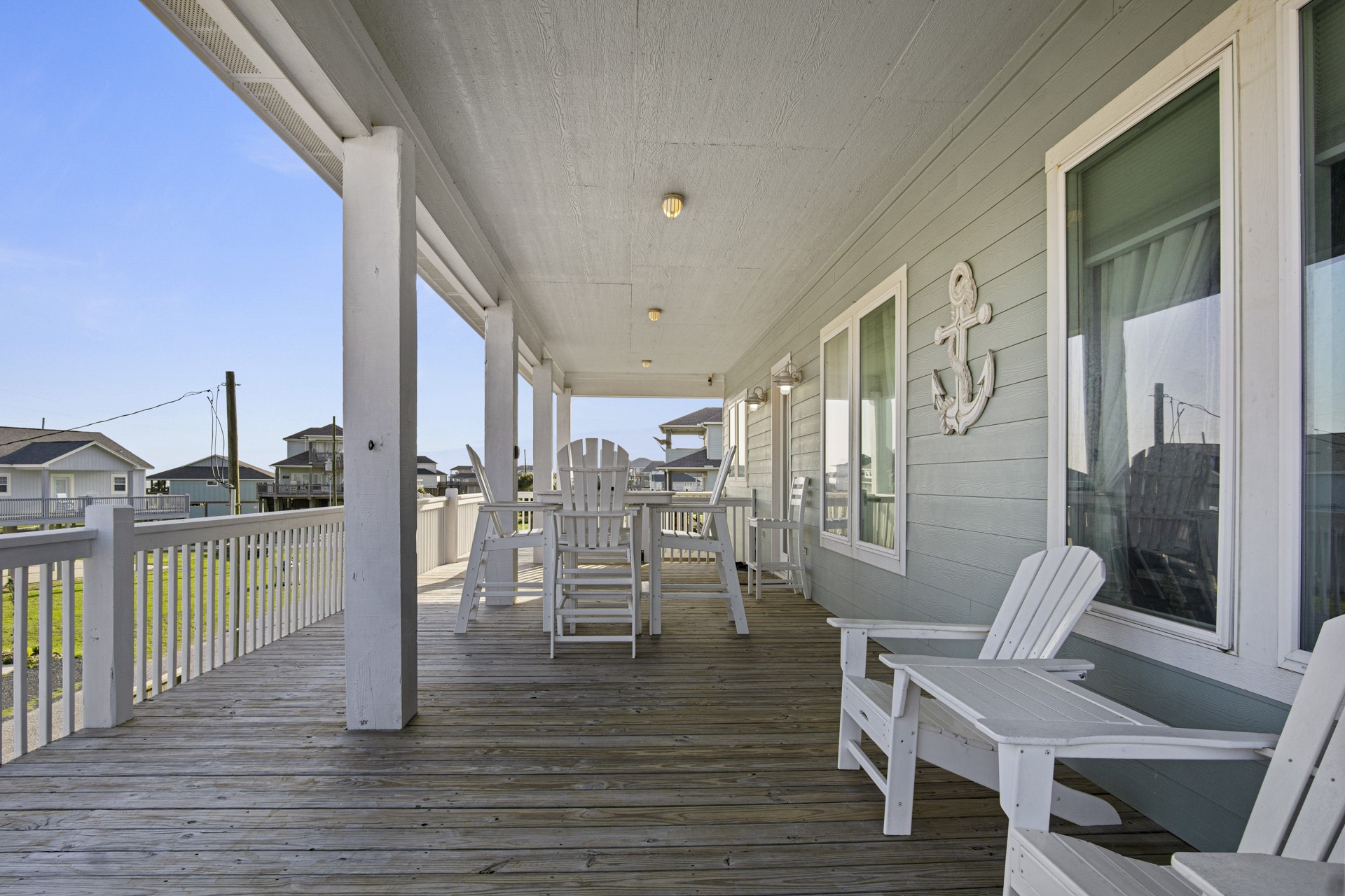 2573 Whitecap Crystal Beach, TX 77650 - Photo 42 of 50 a view of a balcony with chairs