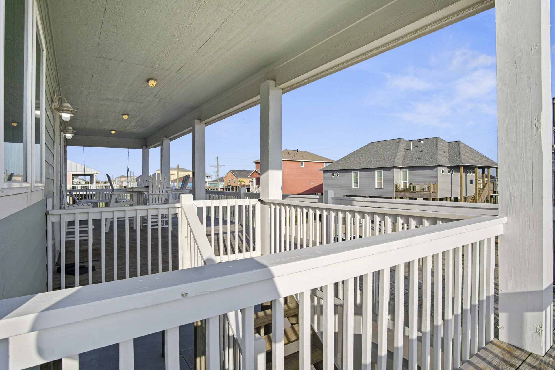 2573 Whitecap Crystal Beach, TX 77650 - Photo 45 of 50 a view of a balcony