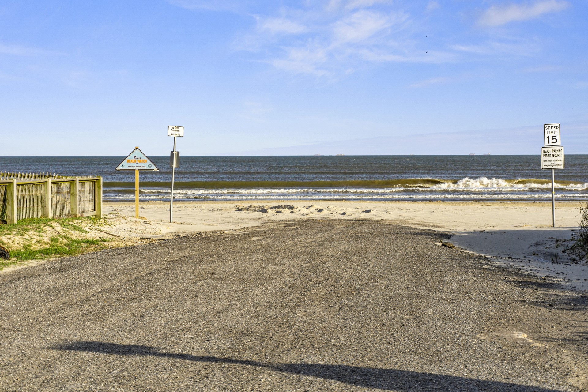 2573 Whitecap Crystal Beach, TX 77650 - Photo 49 of 49 a view of an ocean and beach