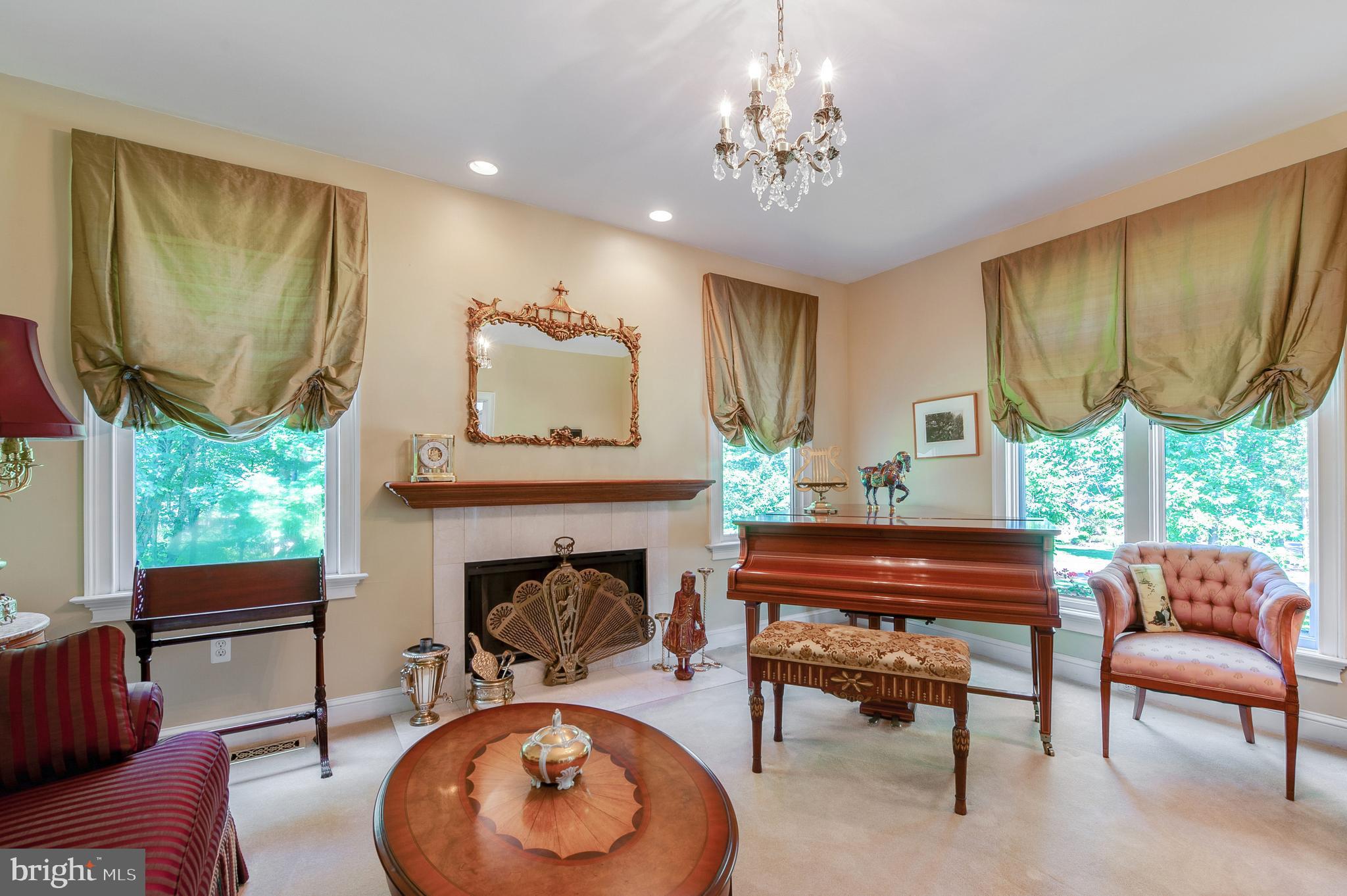 9 Rosedale Way Pennington, NJ 08534 - Photo 5 of 44