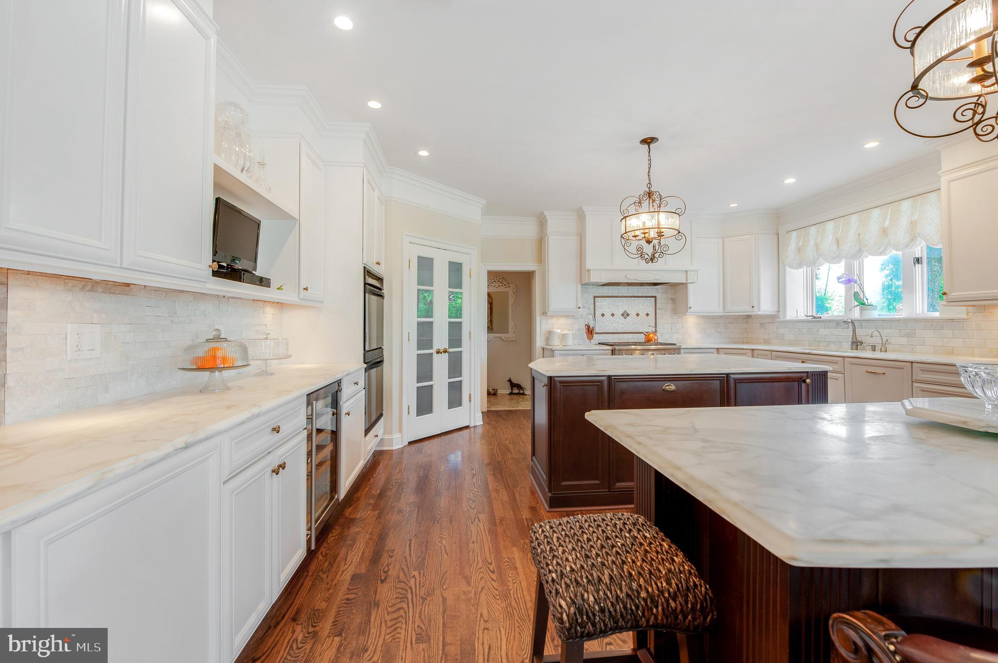 9 Rosedale Way Pennington, NJ 08534 - Photo 8 of 44