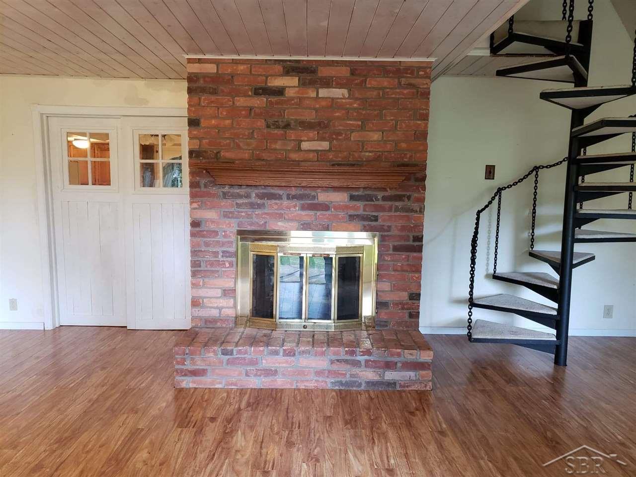11735 Nichols Road Burt, MI 48417 - Photo 4 of 29 31397230-3.JPG