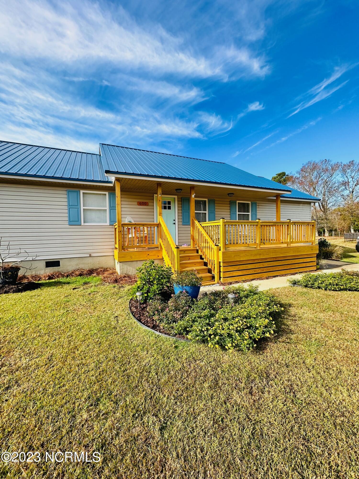 600 Poplar Branch Road Grandy, NC 27939 - Photo 2 of 24 IMG_5053