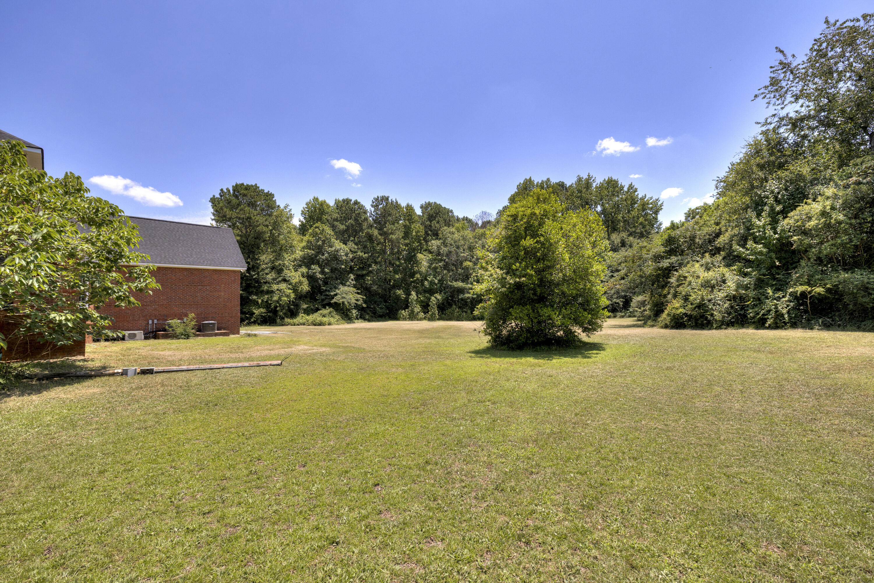 2090 4 Bridges Road Sumter, SC 29153 - Photo 7 of 64 07