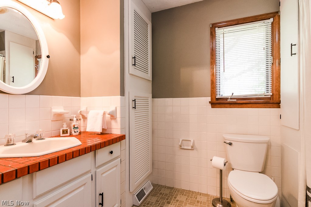 12386 Sperry Road Chesterland, OH 44026 - Photo 23 of 31