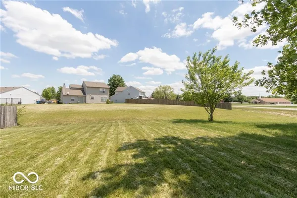 $1,700 | 10509 Sedgegrass Drive, Indianapolis, IN 46235