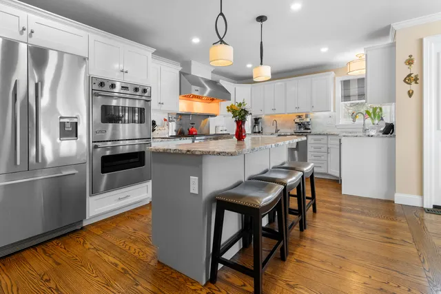 $1,995,000 | 5 Littledog Path, South Thomaston, ME 04858