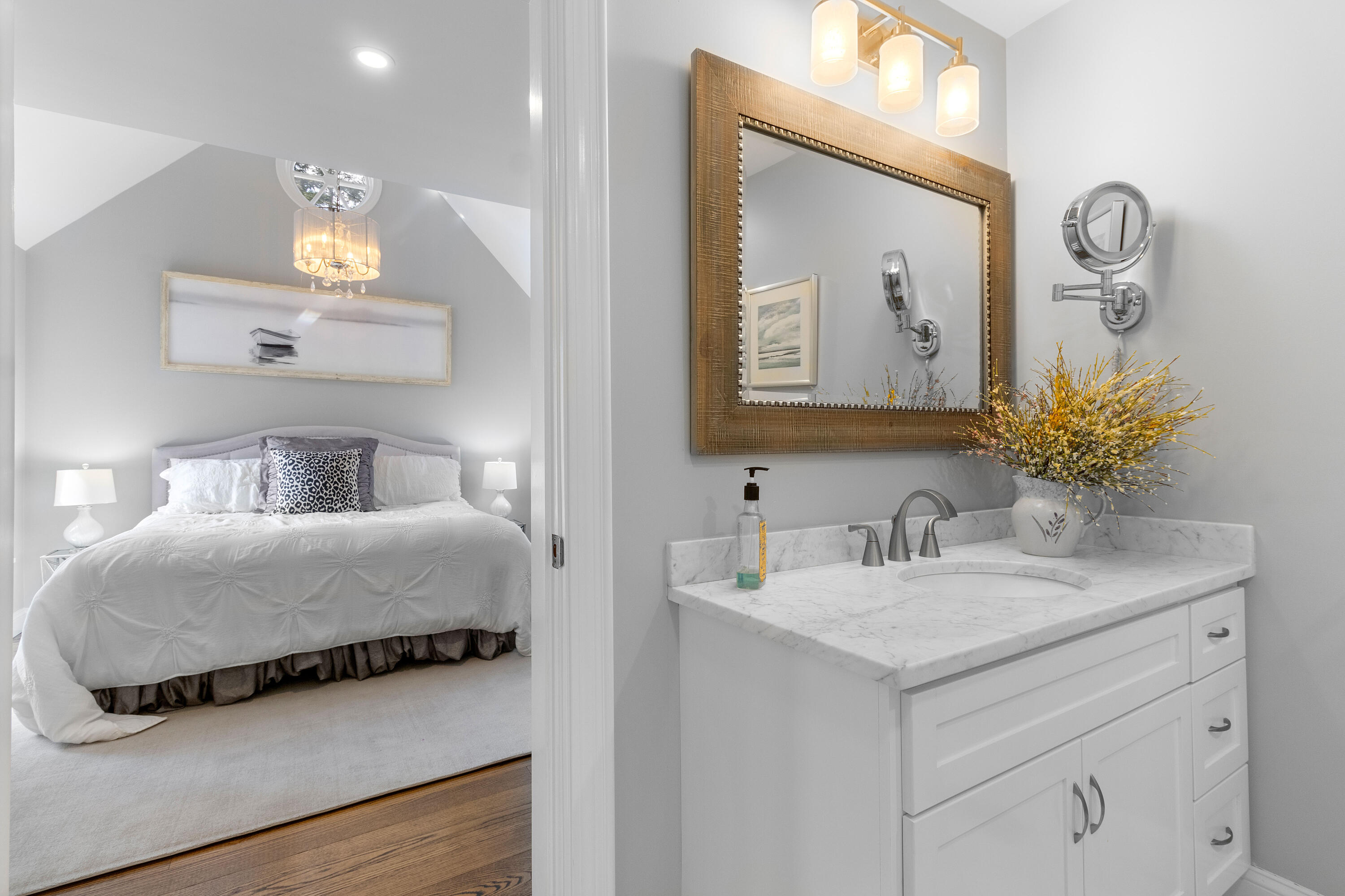 5 Littledog Path South Thomaston, ME 04858 - Photo 24 of 90 First Floor Primary Bathroom