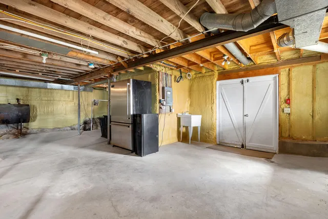 $1,995,000 | 5 Littledog Path, South Thomaston, ME 04858