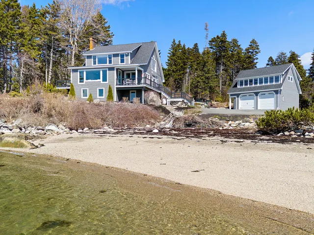 $1,995,000 | 5 Littledog Path, South Thomaston, ME 04858
