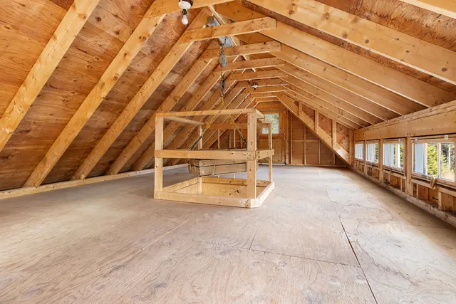 $1,995,000 | 5 Littledog Path, South Thomaston, ME 04858