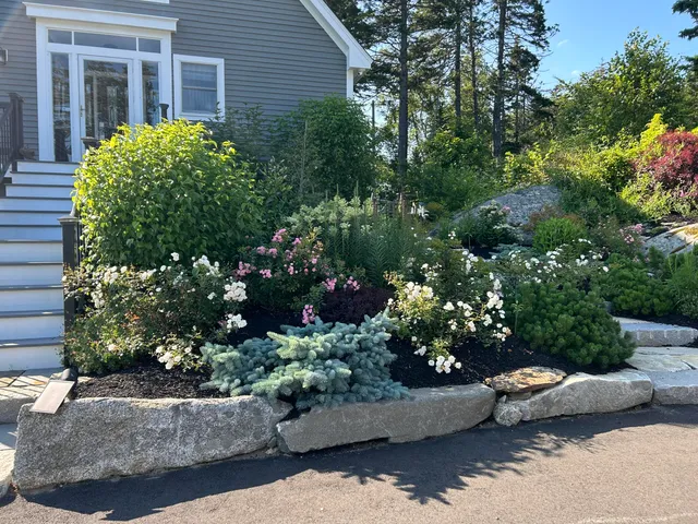 $1,995,000 | 5 Littledog Path, South Thomaston, ME 04858