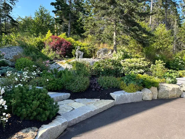 $1,995,000 | 5 Littledog Path, South Thomaston, ME 04858