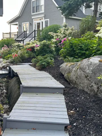 $1,995,000 | 5 Littledog Path, South Thomaston, ME 04858