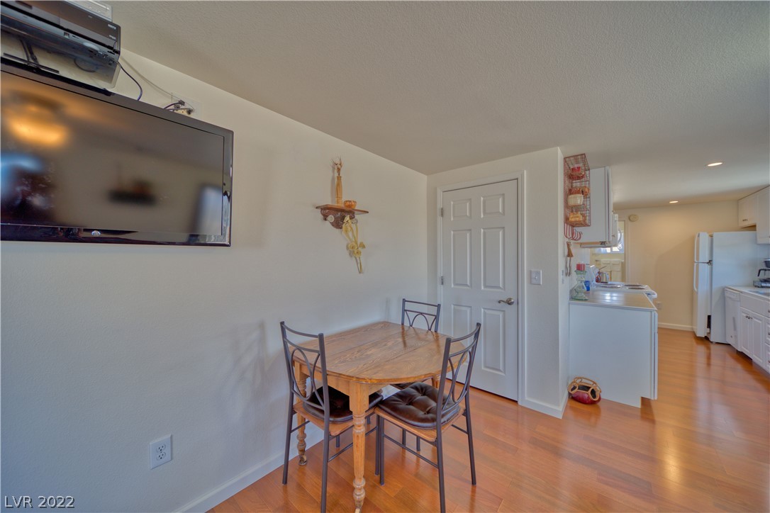 3230 Maple Road Pahrump, NV 89048 - Photo 11 of 50 Gallery Image 11