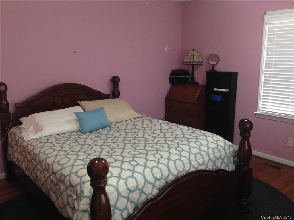 5112 Lewis Road Gastonia, NC 28052 - Photo 8 of 9 Gallery Image 8