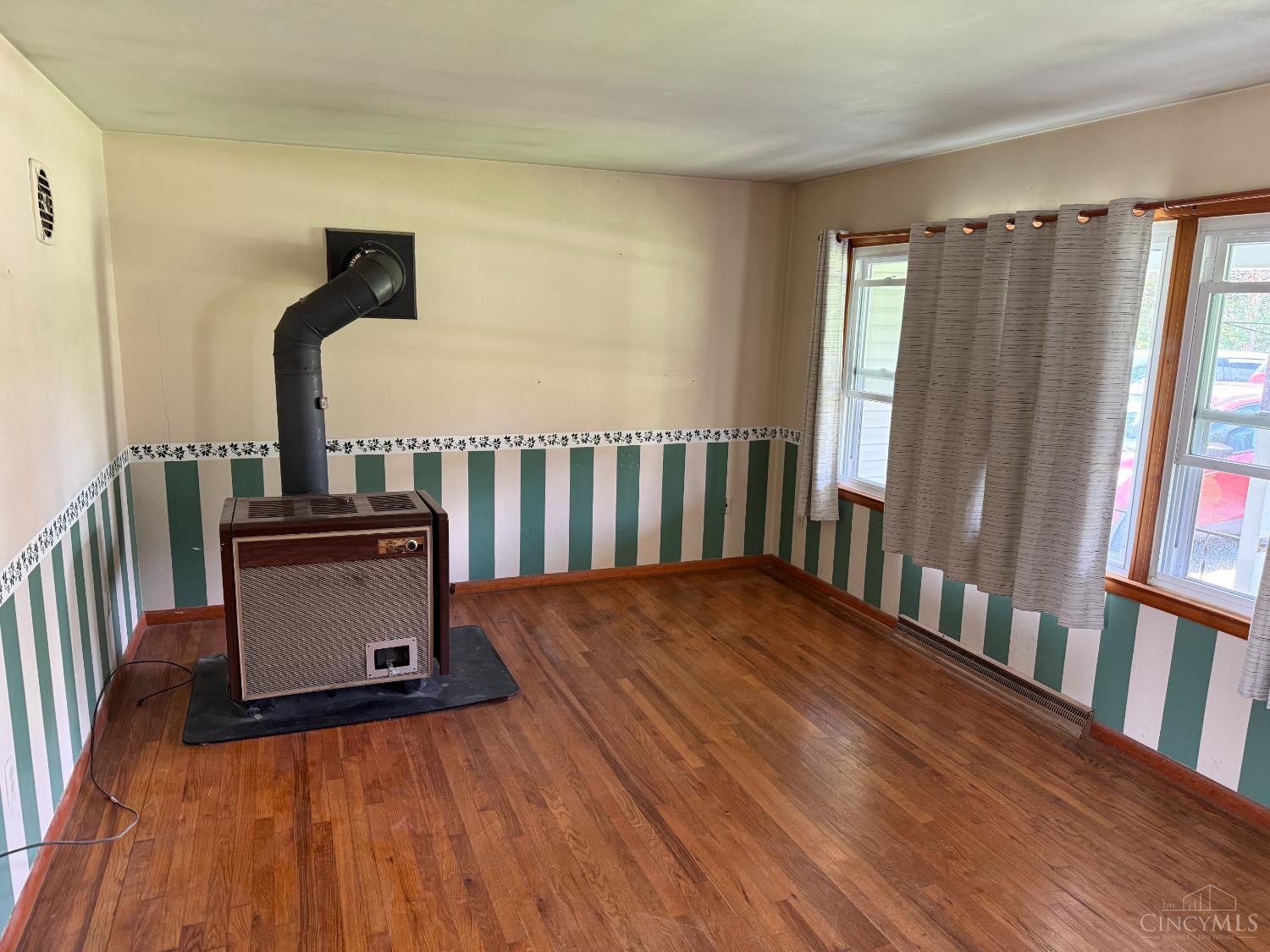 3666 Bardwell West Road Mount Orab, OH 45154 - Photo 4 of 16