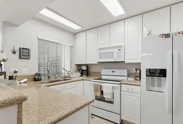 $759,000 | 5715 Baltimore Drive, Unit 91, La Mesa, CA 91942