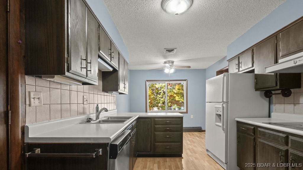 802 Susan Road Lake Ozark, MO 65049 - Photo 22 of 53