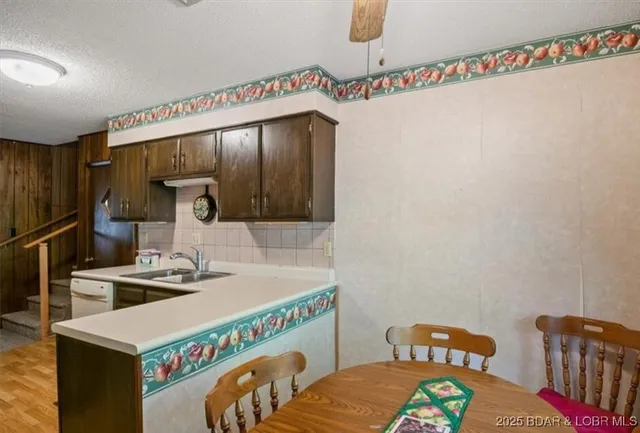 $399,900 | 802 Susan Road, Lake Ozark, MO 65049