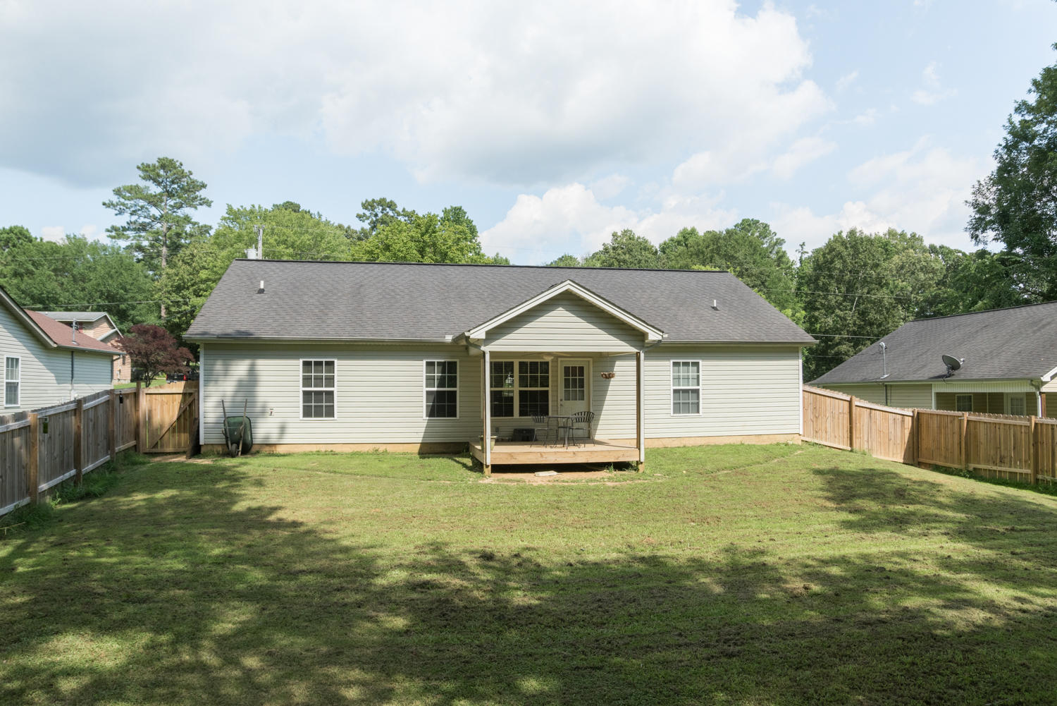 47 Elmtree Road Ringgold, GA 30736 - Photo 16 of 20 47_Elm_Tree_Rd_09