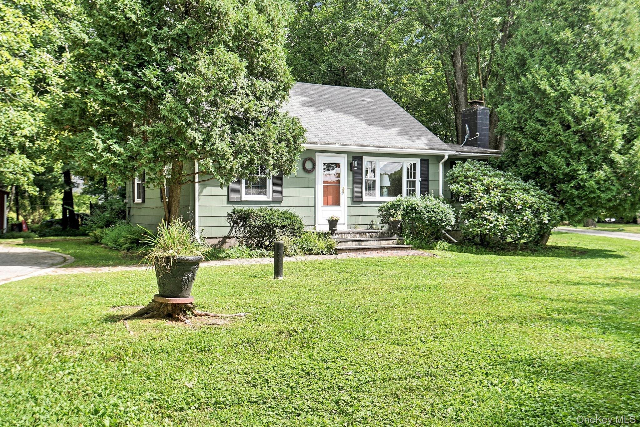 4-6 Anderson Road Clinton Corners, NY 12514 - Photo 2 of 32 Gallery Image 2