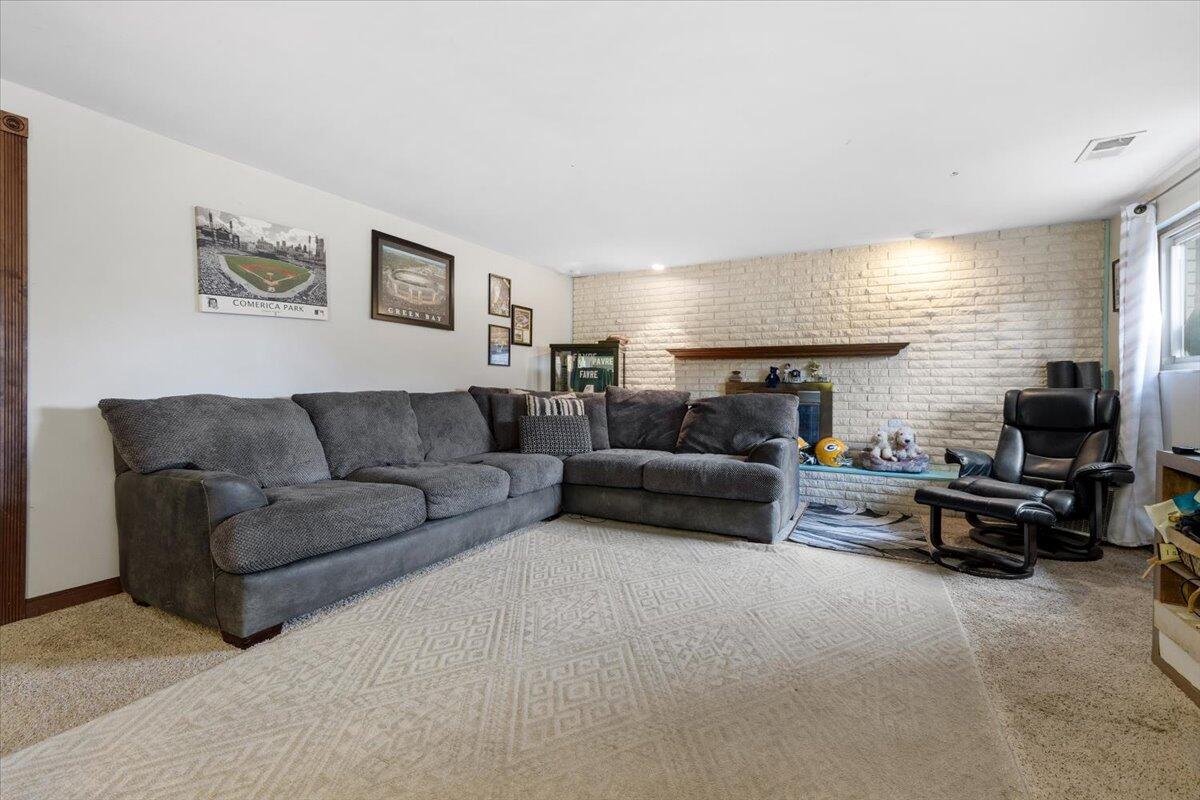 8090 Rene Drive White Lake, MI 48386 - Photo 9 of 26 24-8090 Rene-133