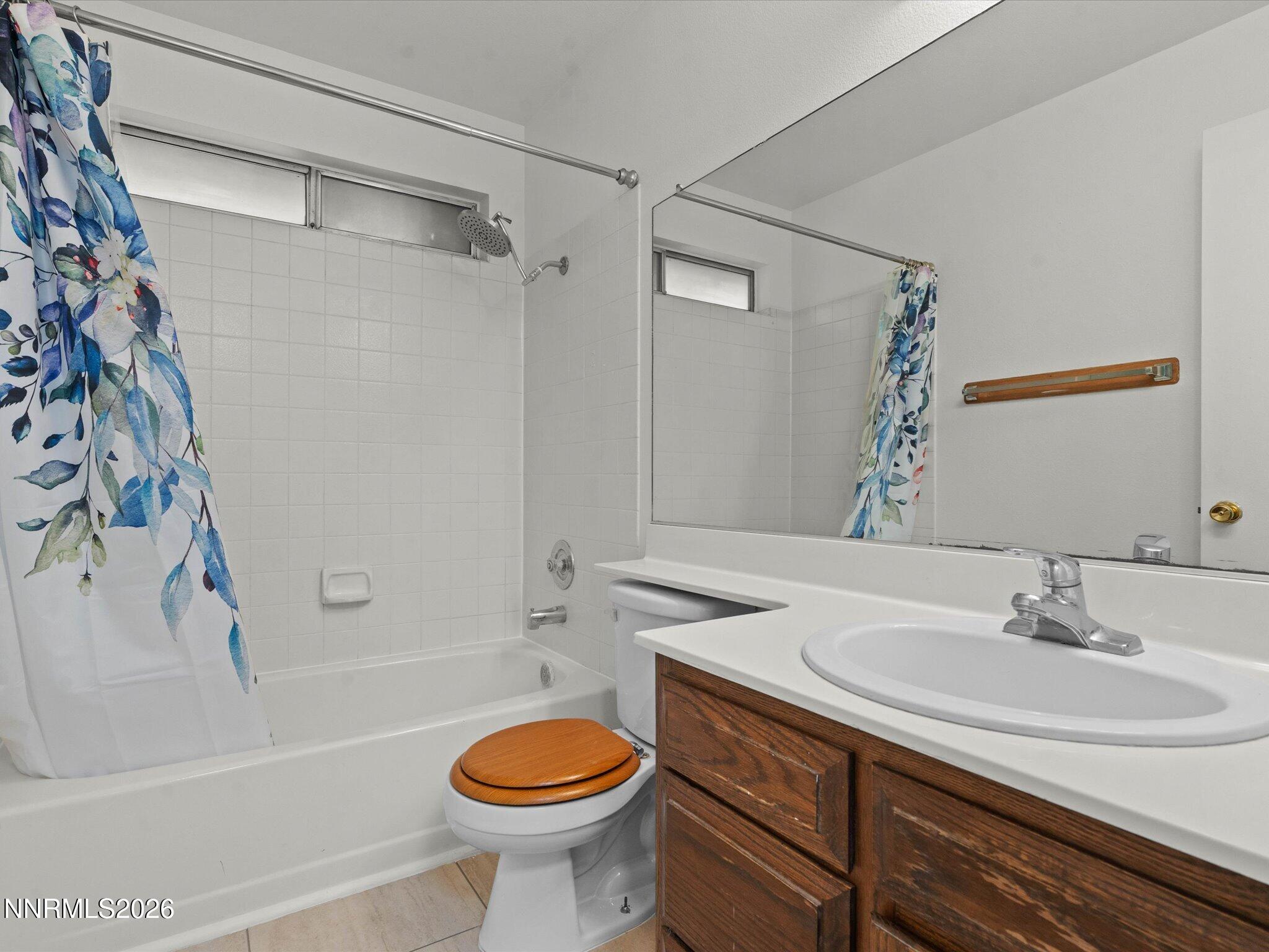 2714 Perro Court Reno, NV 89502 - Photo 21 of 31 Bath 2