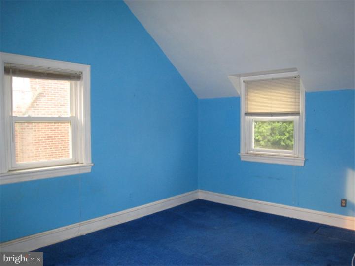 528 Midvale Road Upper Darby, PA 19082 - Photo 15 of 18 Bedroom 2