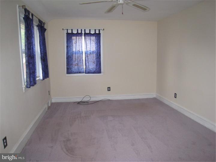 528 Midvale Road Upper Darby, PA 19082 - Photo 16 of 18 Bedroom 3