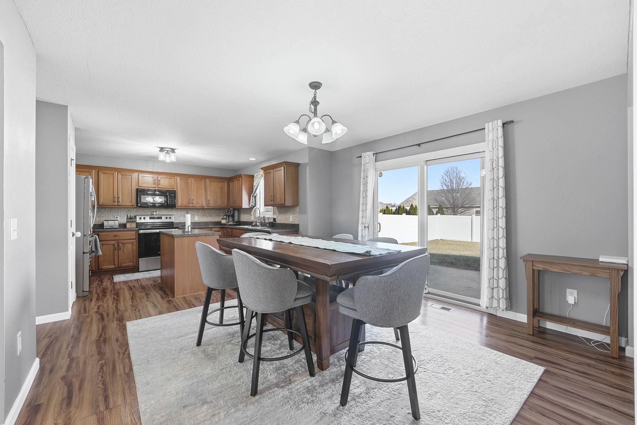 9516 Chapmans Boulevard Fort Wayne, IN 46835 - Photo 13 of 29