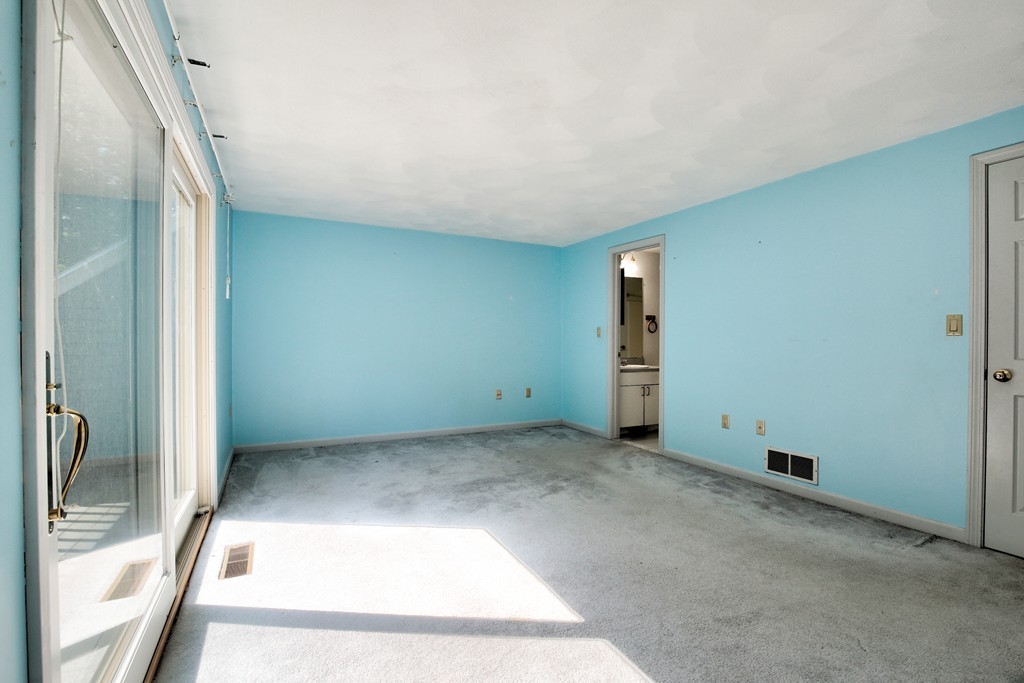 19 Deer Path, Unit 6 Maynard, MA 01754 - Photo 11 of 21 Gallery Image 11