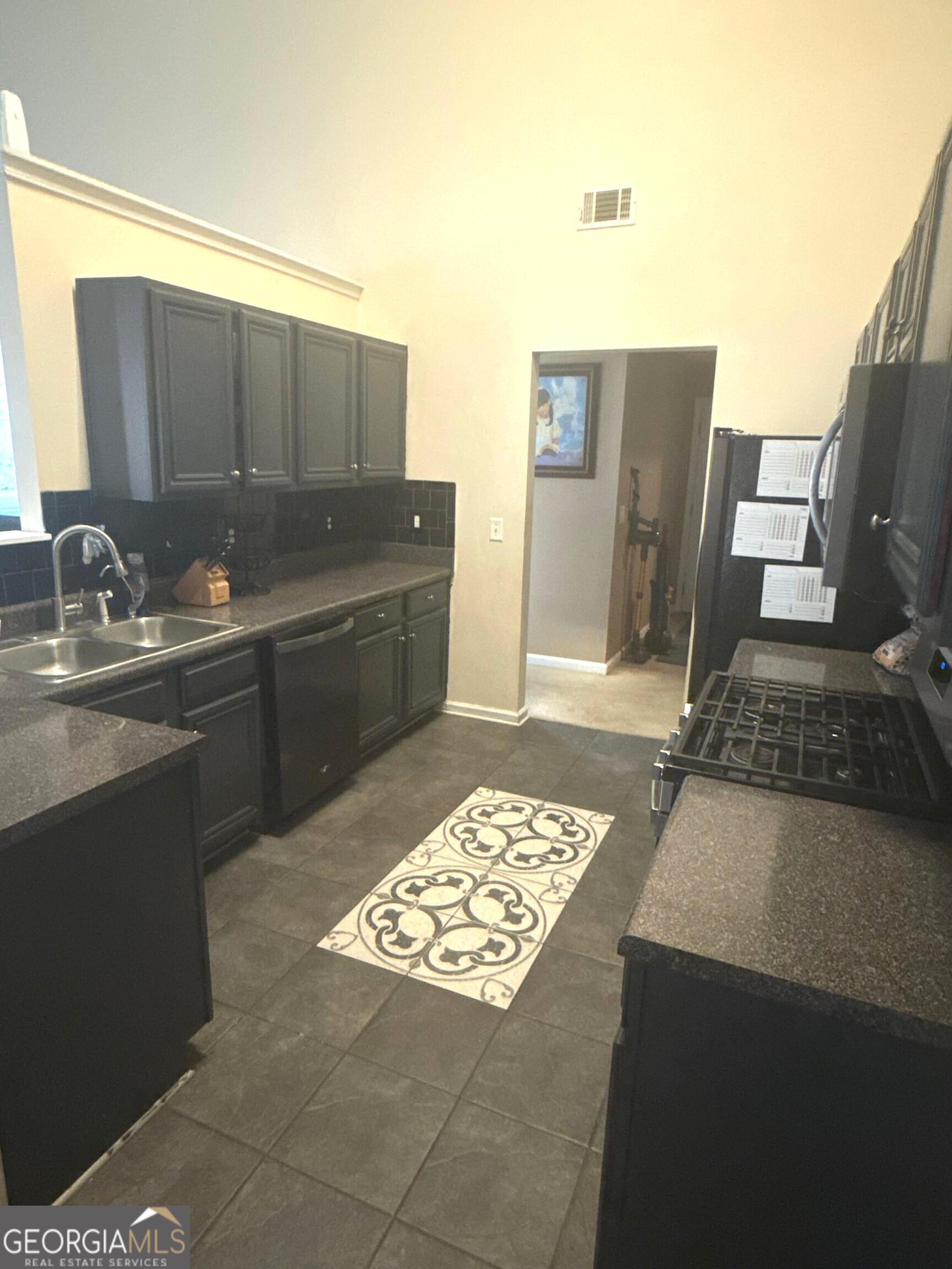 4699 Derby Loop Fairburn, GA 30213 - Photo 9 of 28