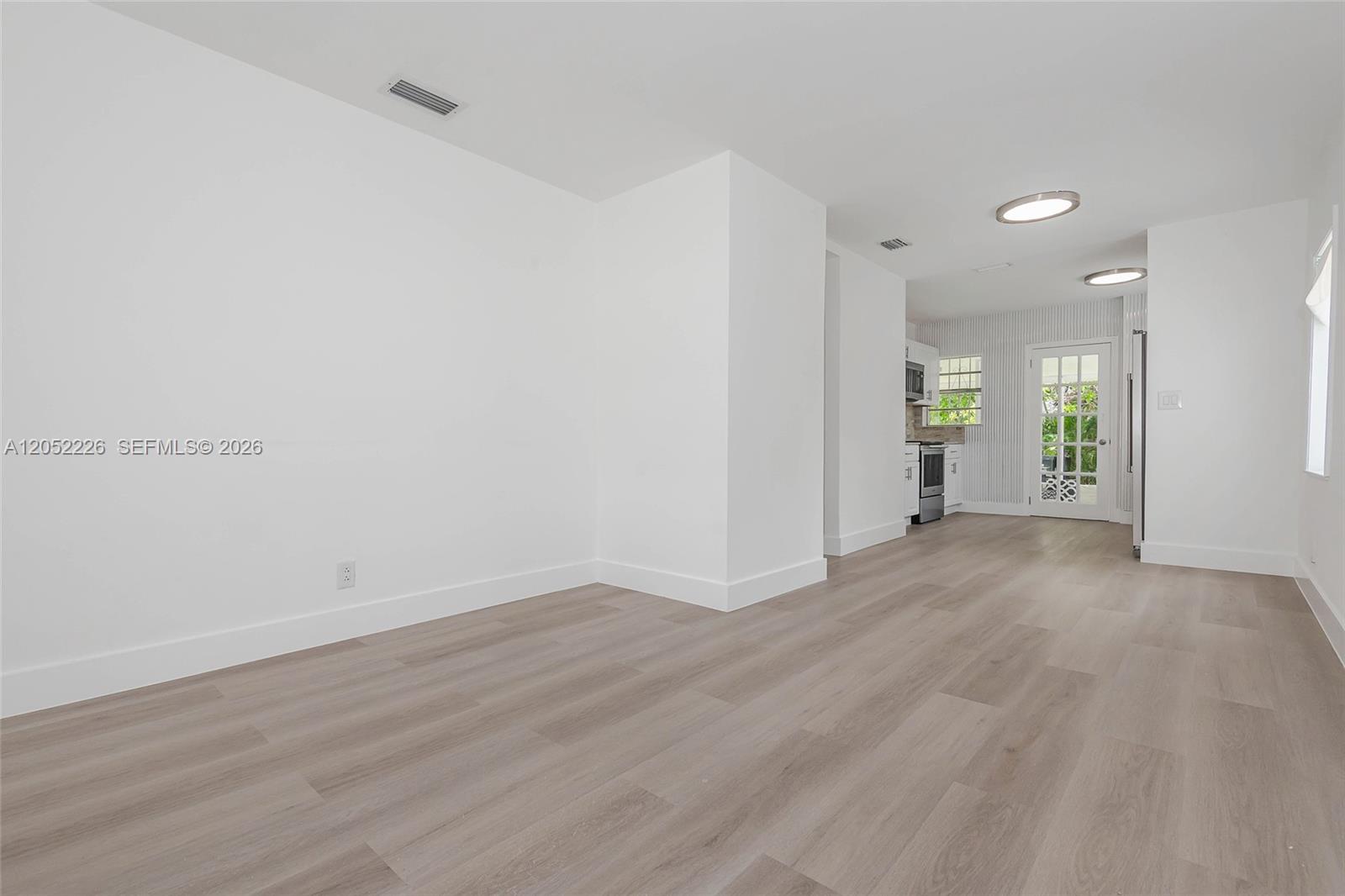 100 Southwest 58th Avenue Miami, FL 33144 - Photo 5 of 8