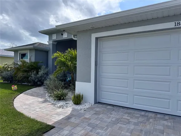 $3,100 | 186 Fairway Road, Rotonda West, FL 33947