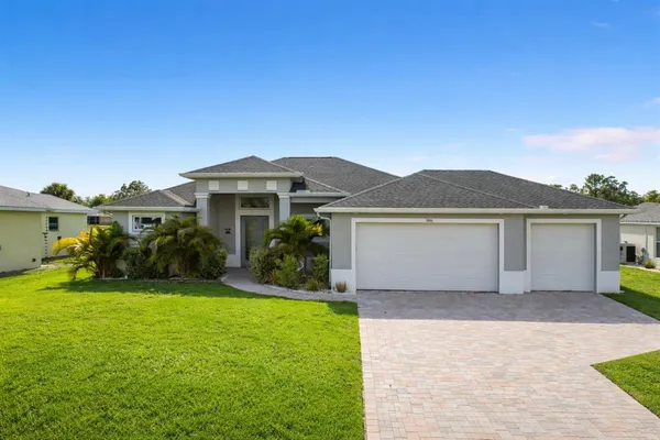 $3,100 | 186 Fairway Road, Rotonda West, FL 33947
