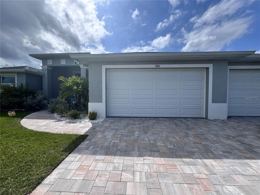 186 Fairway Road Rotonda West, FL 33947 - Photo 12 of 13