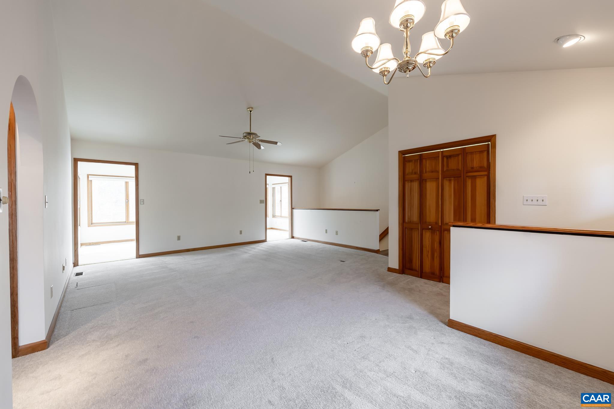 7 Sassafras Road Palmyra, VA 22963 - Photo 4 of 45 Looking twd Sunroom