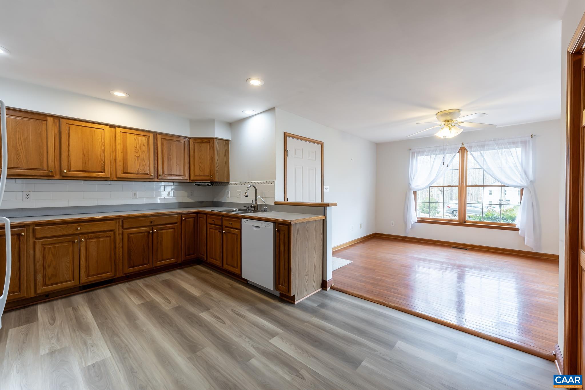 7 Sassafras Road Palmyra, VA 22963 - Photo 9 of 45 Gallery Image 9